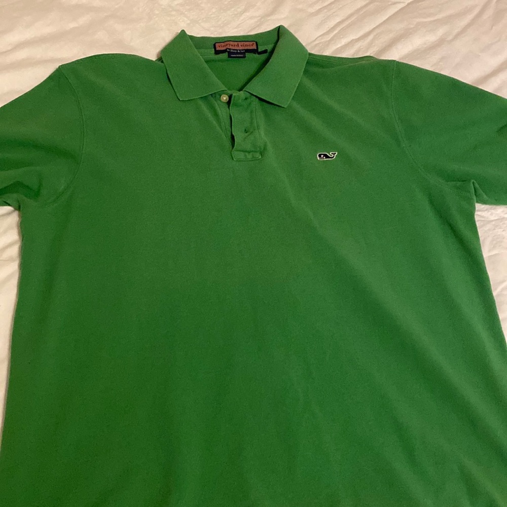 MEDIUM SIZE VINEYARD VINE POLO